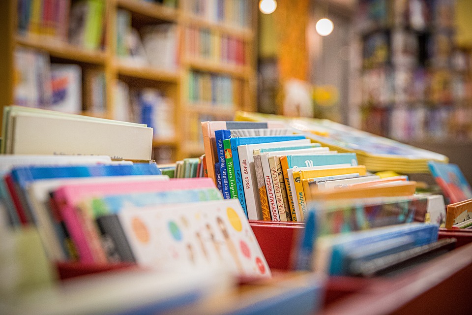 Bücherflohmarkt  